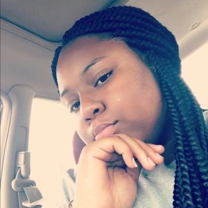 Meet your Posher, Denaysha